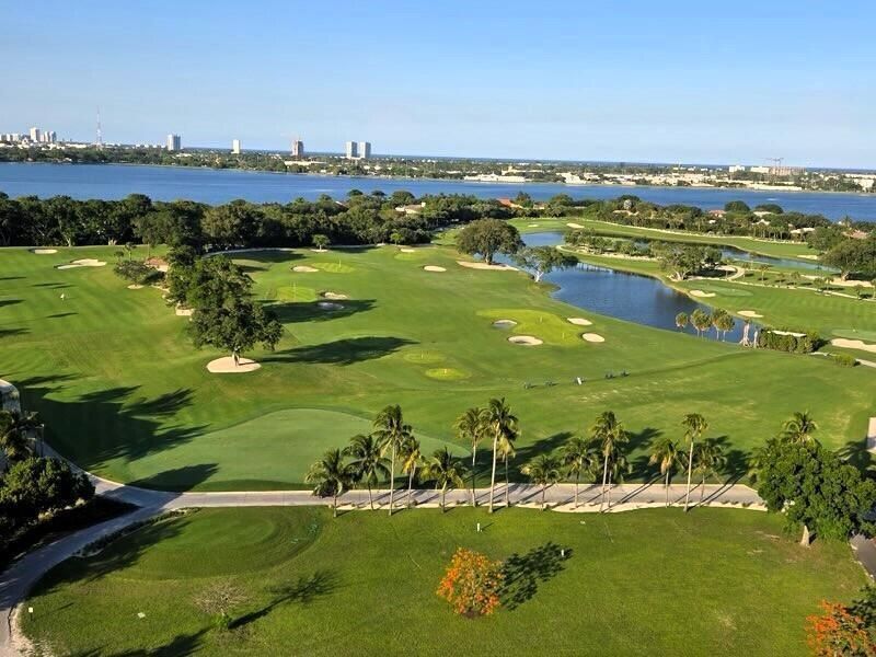 2400 Presidential Way, Unit 1803, West Palm Beach, FL 33401 Photo