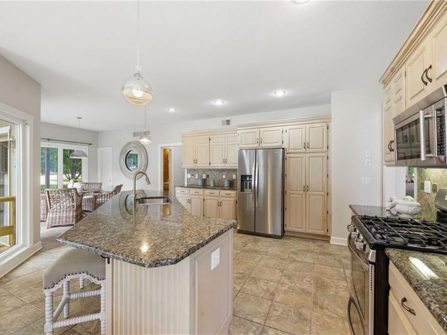 Property Image 24