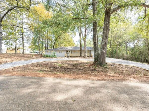 1042 RIPLEY Rd, Carbon Hill, AL 35549