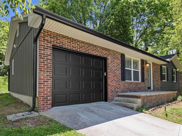 1940 Cecil Johnson Rd, Knoxville, TN 37921