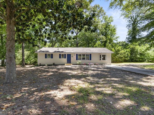 826 Oak Ridge Drive, Perry, GA 31069