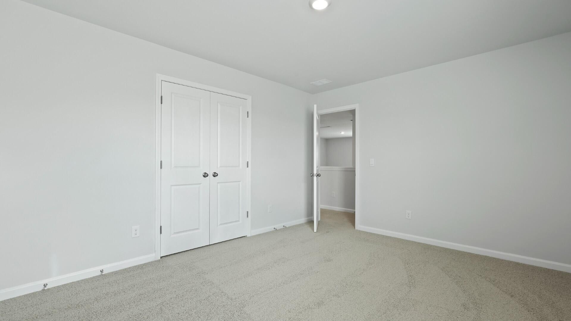 814 Baywood Lane Photo 32