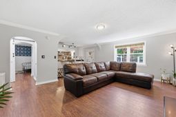 1215 Wimbee Drive photo 4