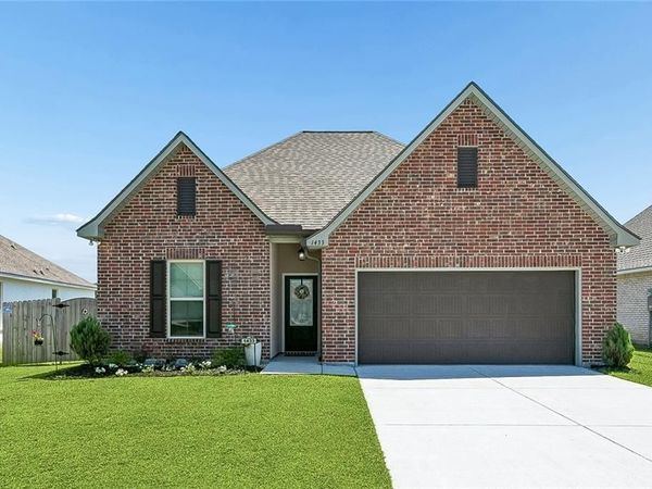 1433 ZACHERY Court , Covington, LA 70435