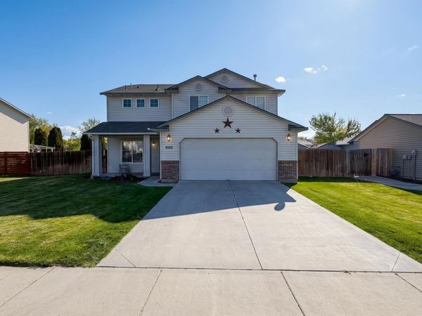 4920 Ormsby Ave, Caldwell, ID 83607