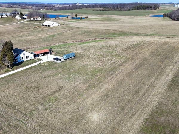 E State Road 62, Dale, IN 47523