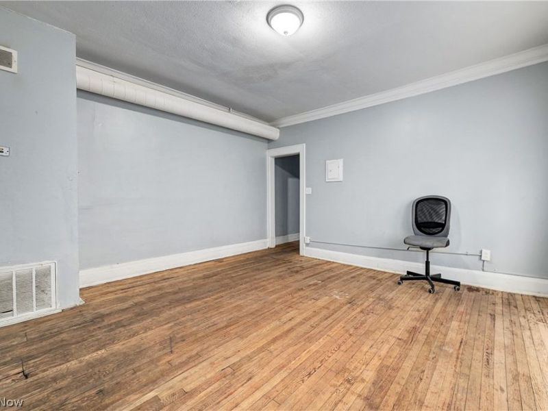 14120 Superior Road, Cleveland, OH 44118 Photo 18