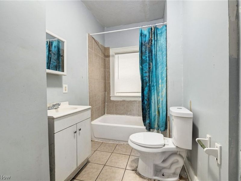 14120 Superior Road, Cleveland, OH 44118 Photo 22