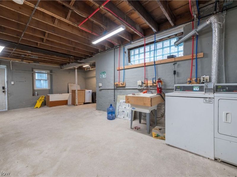 14120 Superior Road, Cleveland, OH 44118 Photo 44