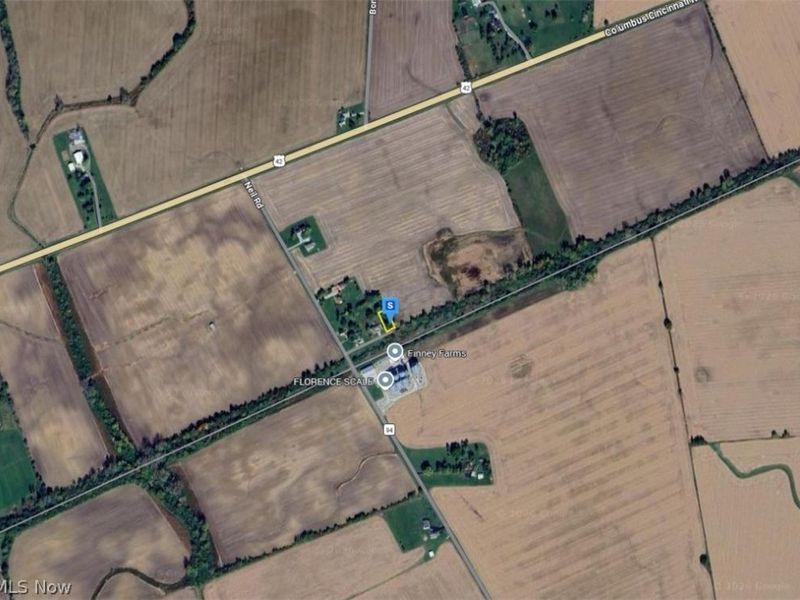 5709 Neil Road, London, OH 43140 Photo 4