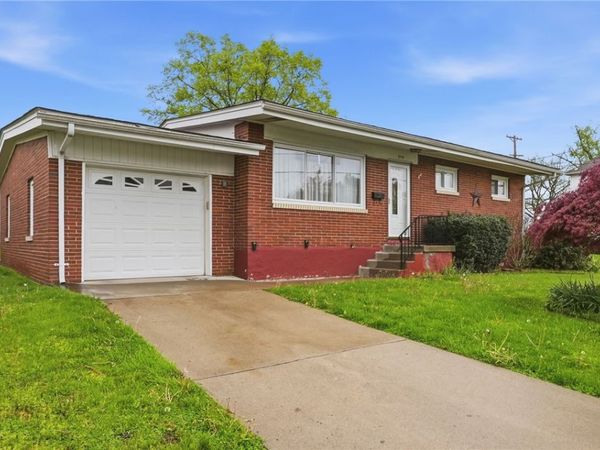 210 N 16th Ave , New Brighton, PA 15066