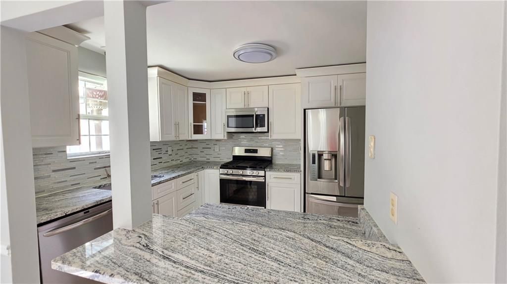 1003 Wedgewood Way, Atlanta, GA 30350 Main Photo