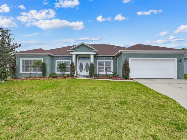 2735 BERKFORD CIRCLE , LAKELAND, FL 33810