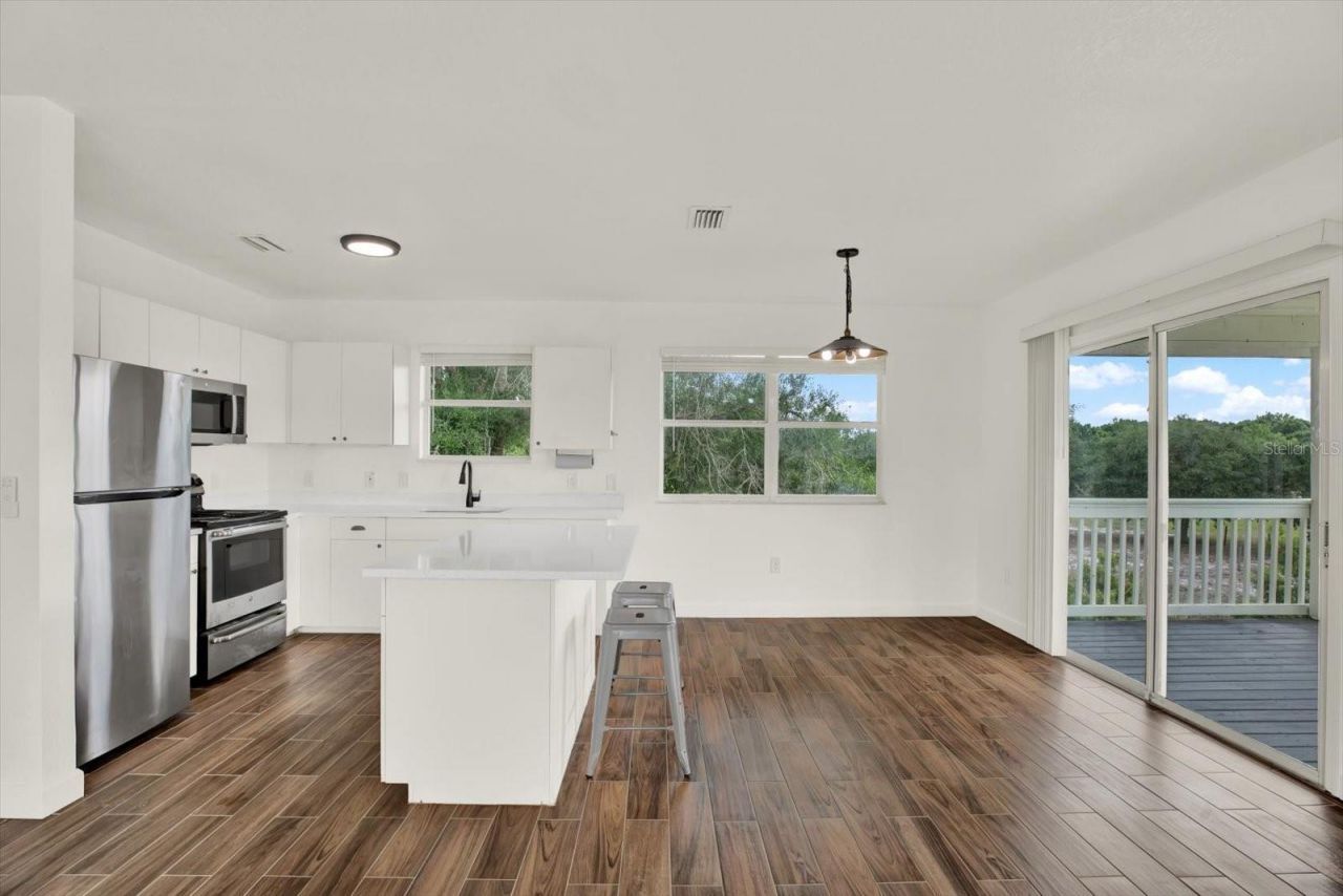 464 Logue Road, Myakka City, FL 34251 Photo