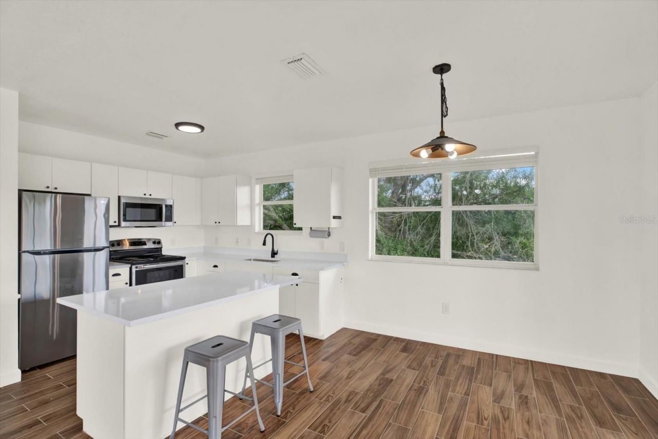 464 Logue Road, Myakka City, FL 34251 Photo