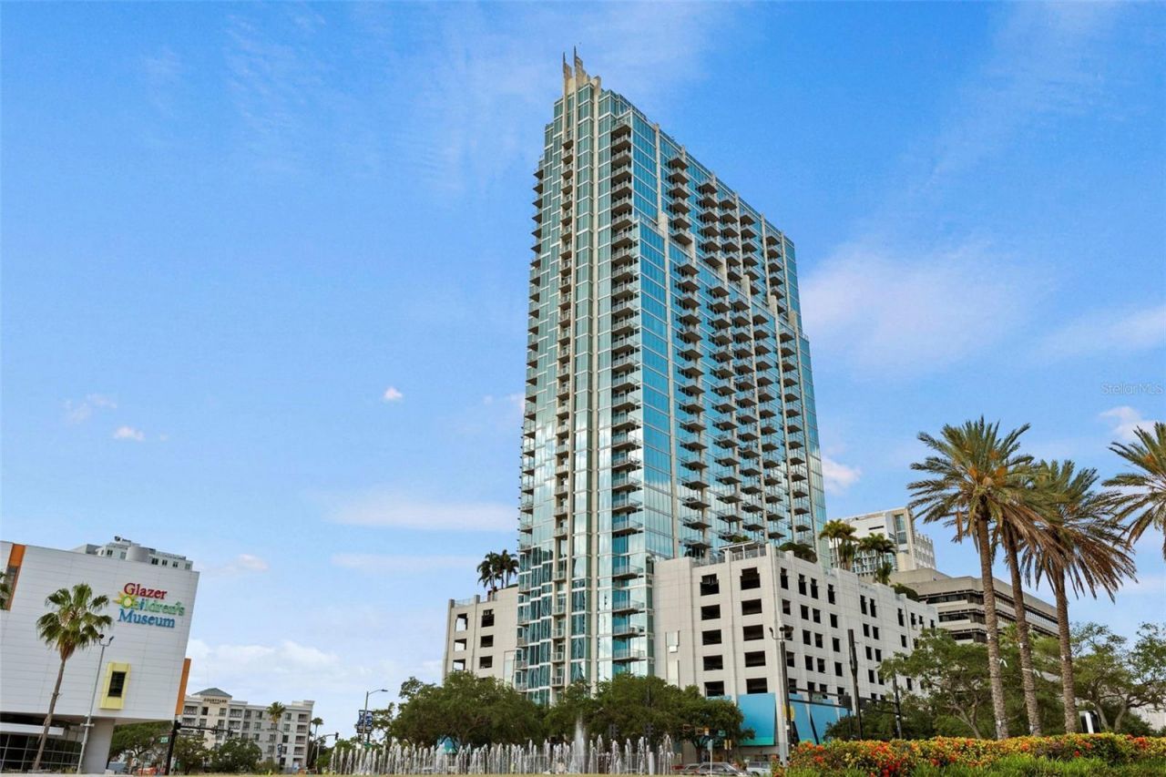 777 N Ashley Drive, Unit 702, Tampa, FL 33602 Main Photo