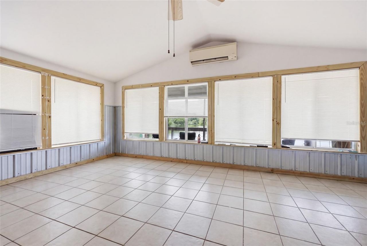 505 3rd Street , Cedar Key, FL 32625 Photo