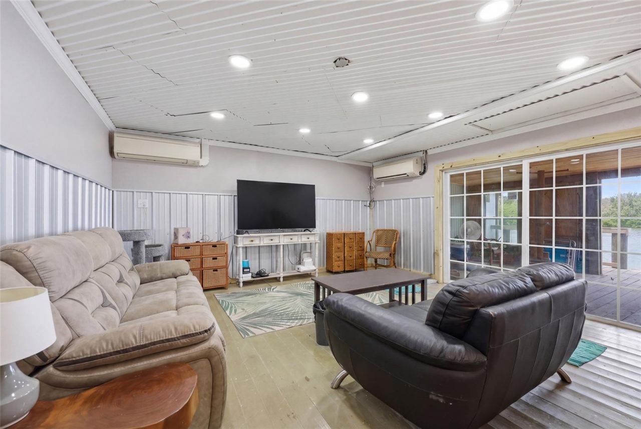 505 3rd Street , Cedar Key, FL 32625 Photo