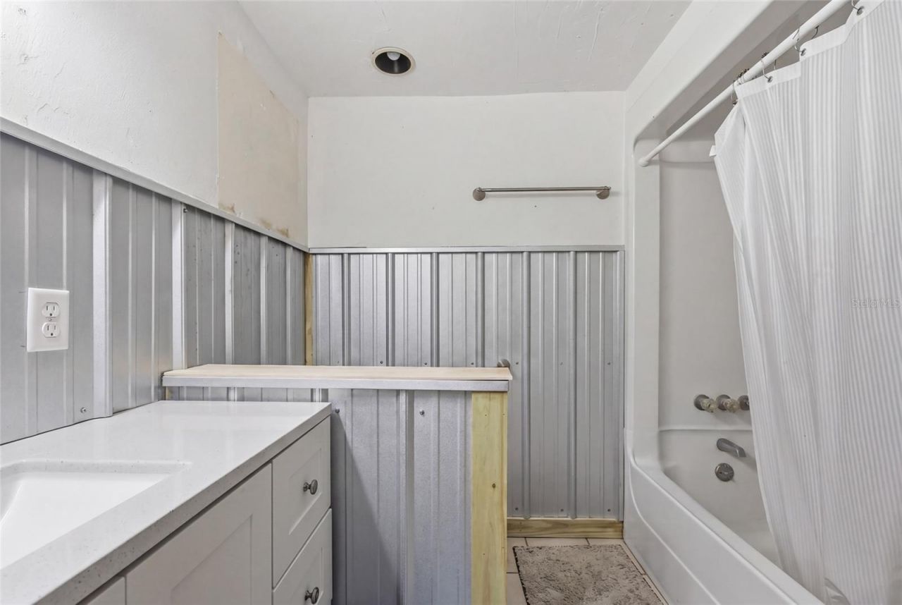505 3rd Street , Cedar Key, FL 32625 Photo