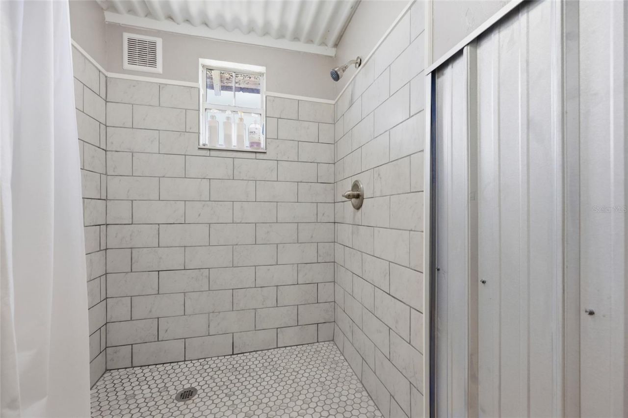505 3rd Street , Cedar Key, FL 32625 Photo