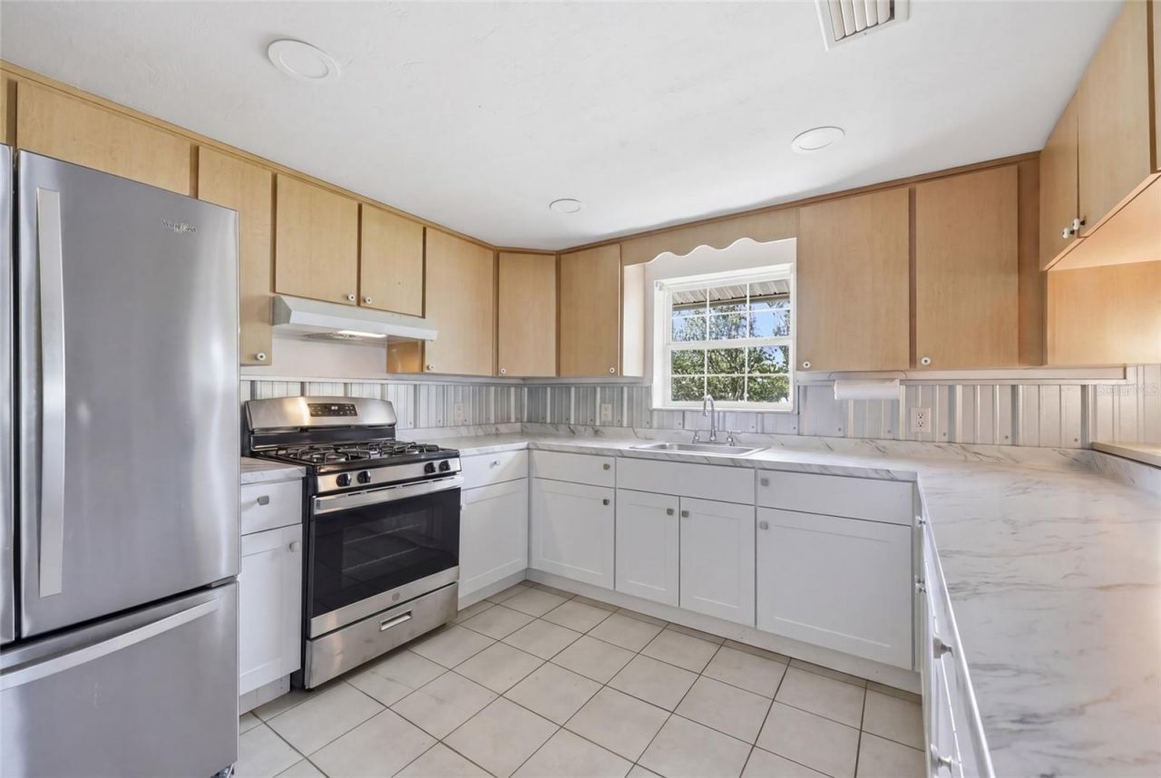 505 3rd Street , Cedar Key, FL 32625 Photo