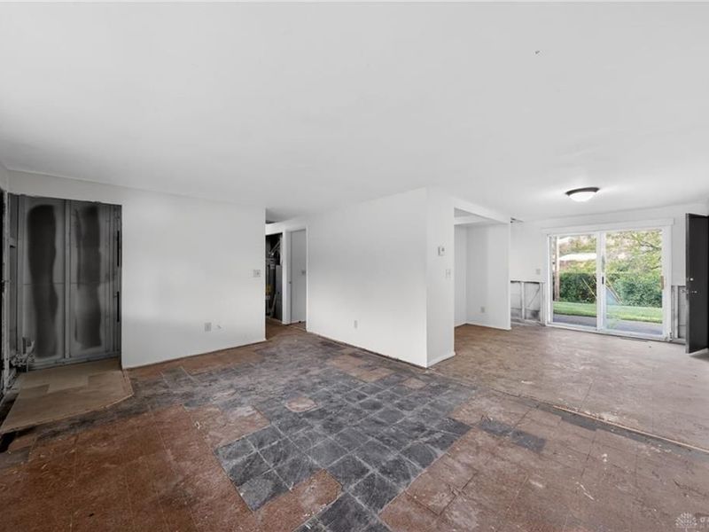 6051 Longford Road, Huber Heights, OH 45424 Photo 13