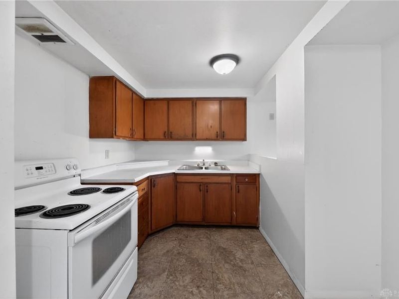 6051 Longford Road, Huber Heights, OH 45424 Photo 16