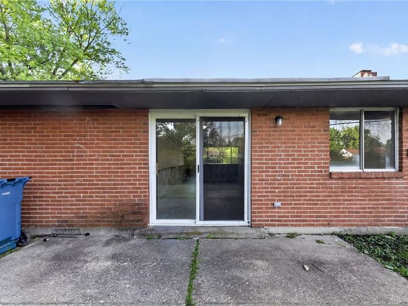 6051 Longford Road, Huber Heights, OH 45424 Photo 6
