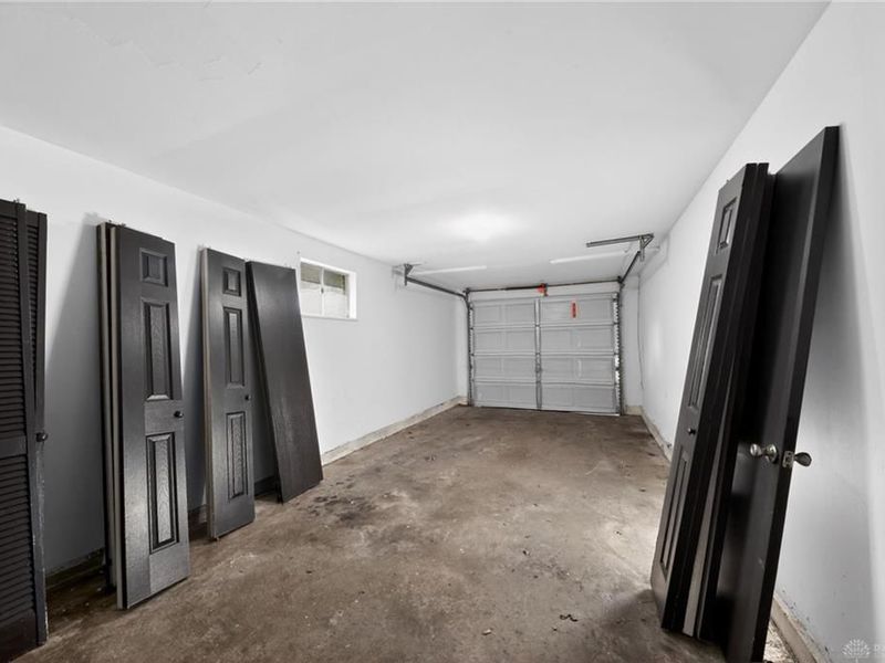 6051 Longford Road, Huber Heights, OH 45424 Photo 7
