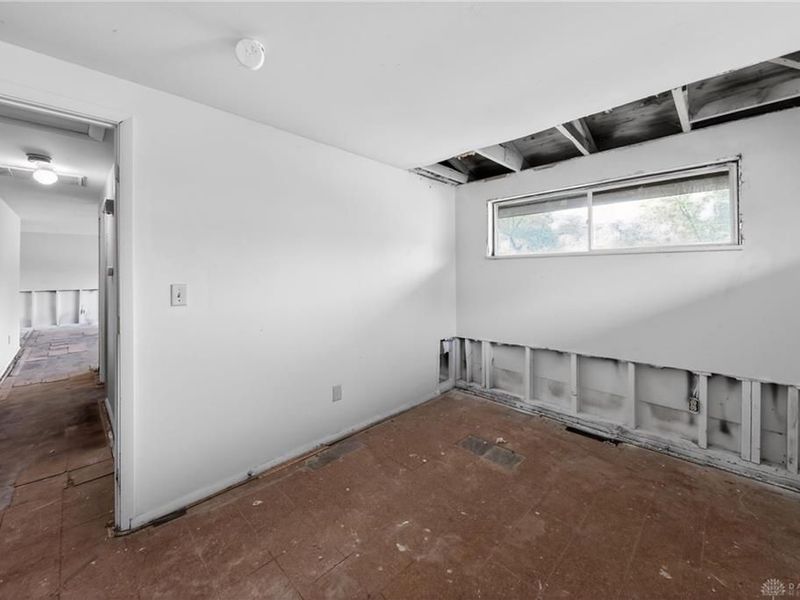 6051 Longford Road, Huber Heights, OH 45424 Photo 9