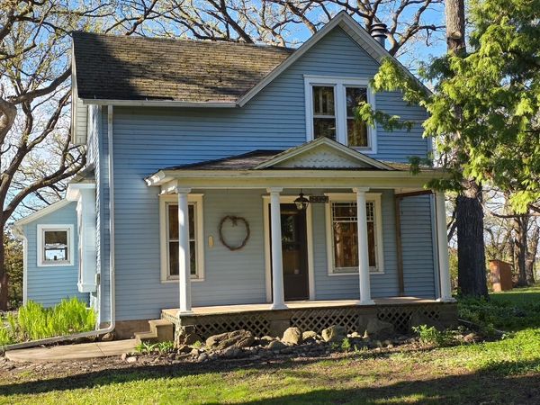 809 7th Avenue NW, Waseca, MN 56093