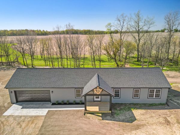 2346 W 112th Street, Grant, MI 49327