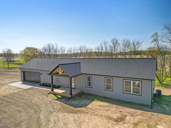 2346 W 112th Street, Grant, MI 49327