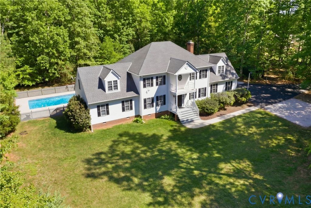 1672 Wildwood Shores Drive Powhatan, VA 