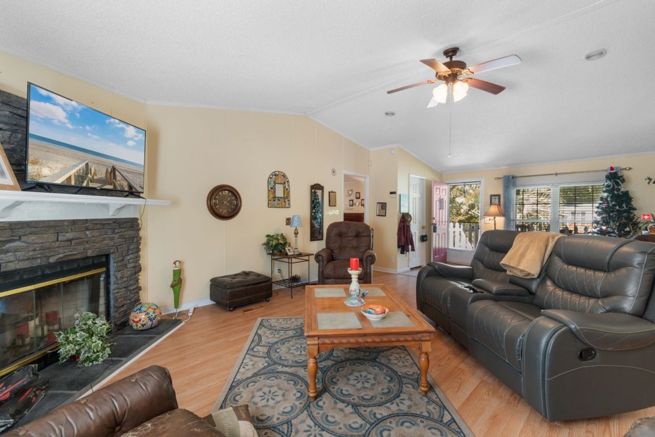 170 Offshore Dr.  Photo 12