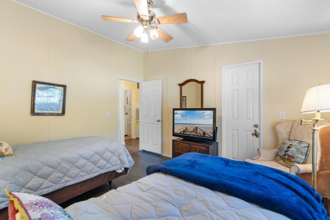 170 Offshore Dr.  Photo 24
