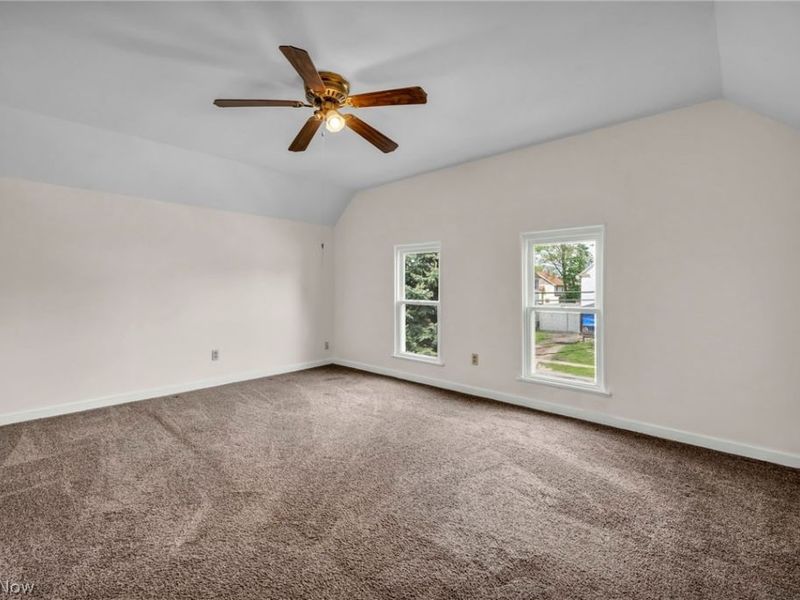 1023 W Washington Avenue, Lorain, OH 44052 Photo 20