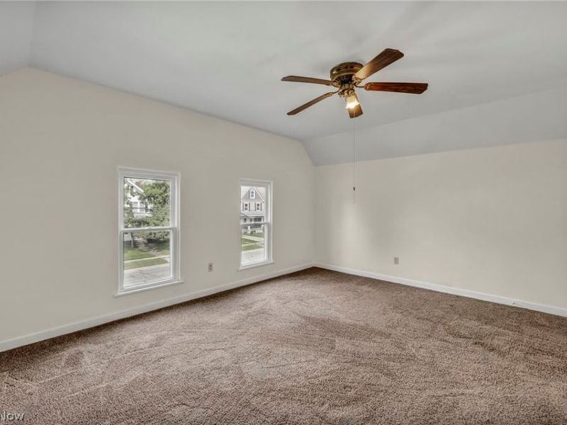 1023 W Washington Avenue, Lorain, OH 44052 Photo 21