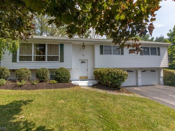 28 Elizabeth Dr, Wantage, NJ 07461