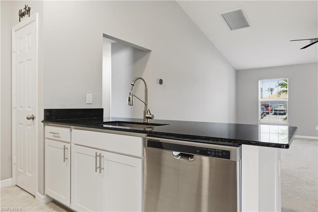 402 NW 18th Ter , Cape Coral, FL 33993 Photo