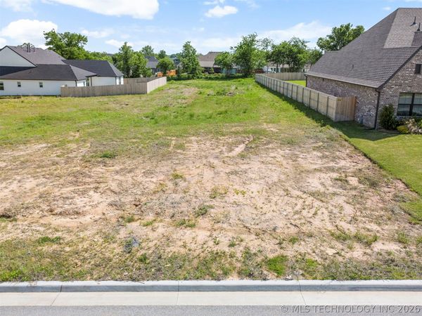 2516 E 135 Drive S, Bixby, OK 74008