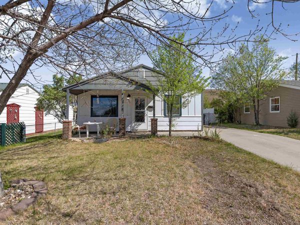 502 Robbins Drive, Rapid City, SD 57701