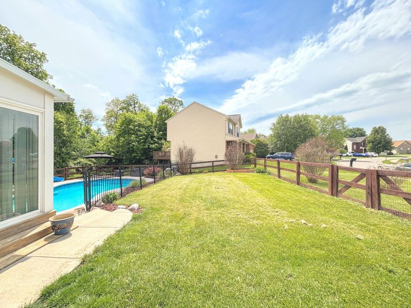 10053 Haven Hill Drive, Florence, KY 41042 Photo 40