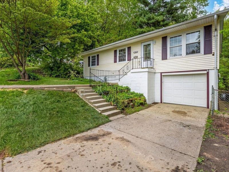 246 Seneca Drive , Lancaster, OH 43130 Photo 2
