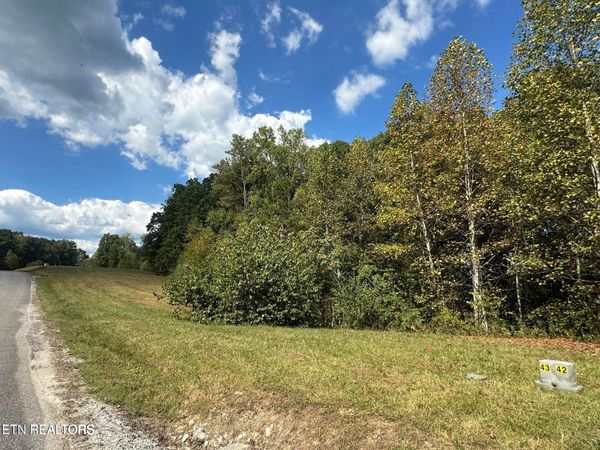 lot 43 Old Hearth , LaFollette, TN 37766