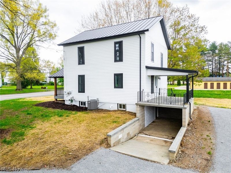 7437 E Lincoln Way, Apple Creek, OH 44606 Photo 5
