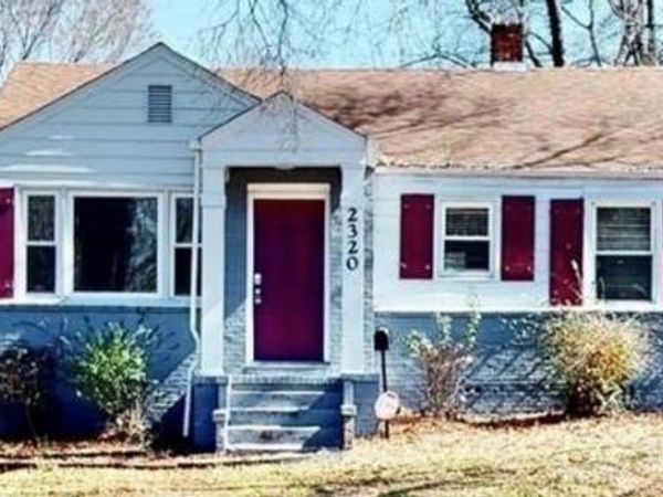 2320 Vanderbilt Road , Charlotte, NC 28206