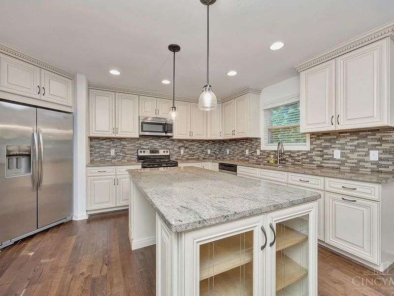 5379 Rentschler Estates Drive, Fairfield Twp, OH 45011 Photo 13