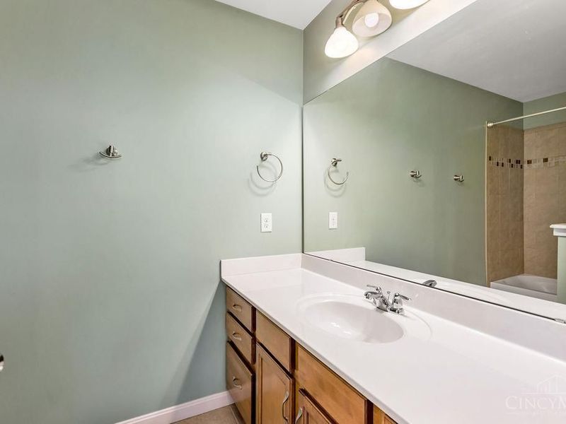 5379 RENTSCHLER ESTATES DR, Fairfield Twp, OH 45011 Photo 30