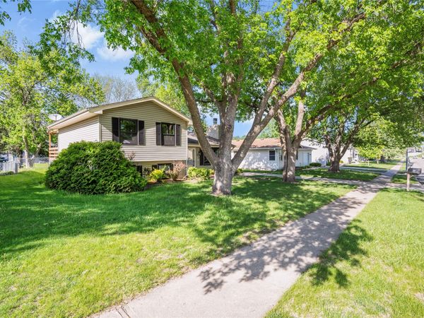 613 NE 5th Street, Grimes, IA 50111